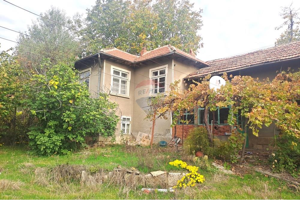 Селска къща - За продажба - с. Тетово, Област Русе, България - 20251023_100917.JPG - 360451036-40