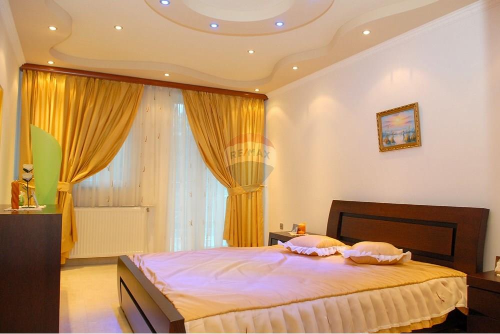 Индустриална сграда - Под наем - гр. Сандански, Област Благоевград, България - 2007-11-27 03.45.52.jpg - 360561012-199