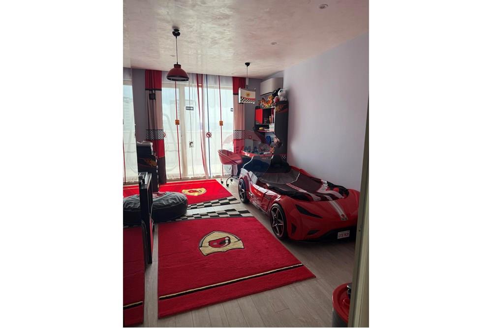 Апартамент - За продажба - гр. Варна, Област Варна, България - viber_image_2025-10-10_11-15-17-330.jpg - Спалня - 360481026-17