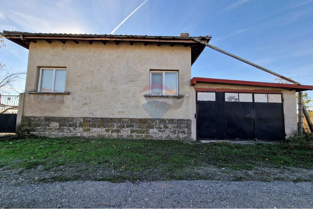 Селска къща - За продажба - гр. Сливо поле, Област Русе, България - 20251030_095420~3.jpg - 360451038-19