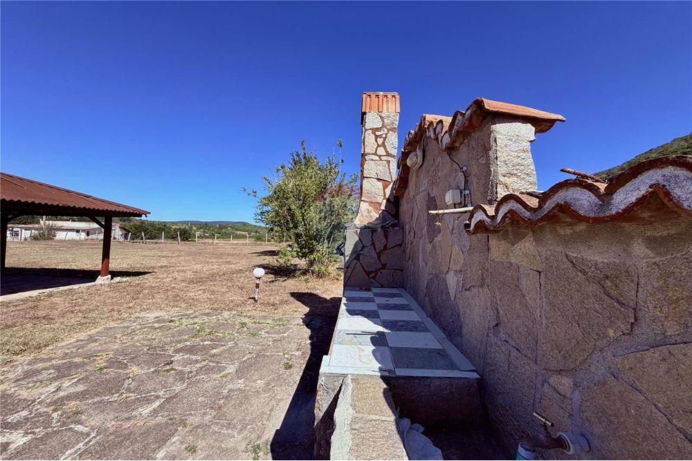 Имение - За продажба - с. Аспарухово, Област Варна, България - Дворно място/ Барбекю - Двор - 360321025-228