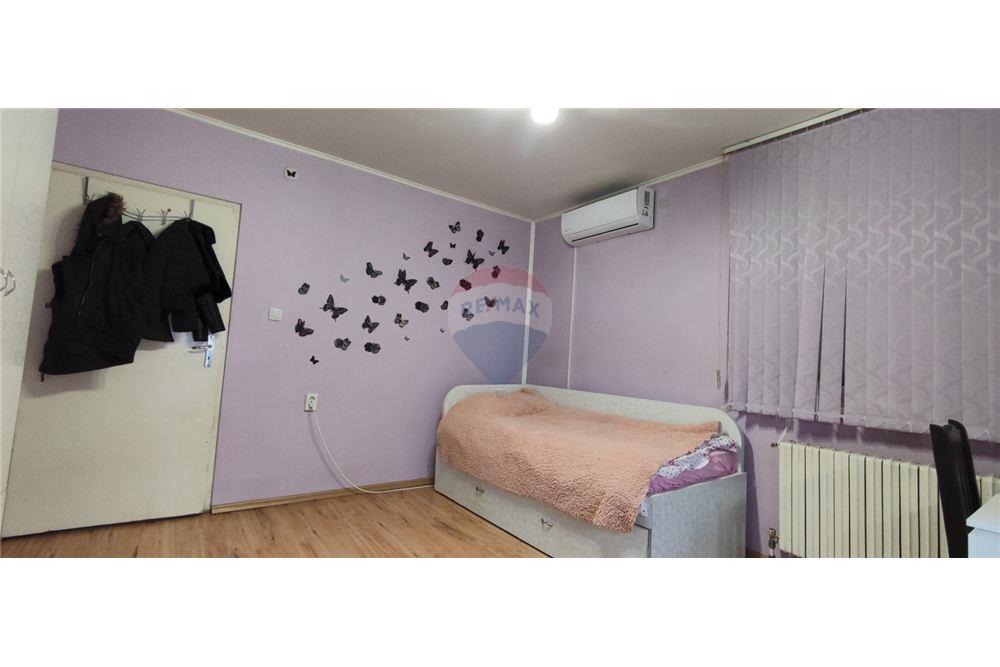 Етаж от къща - За продажба - гр. Аксаково, Област Варна, България - 6 - 360301003-180