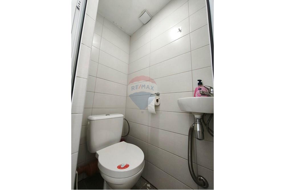 Condo/Apartment - For Rent/Lease - гр. Варна, Област Варна, Болгария - 9.jpg - Toilet  - 360391040-52