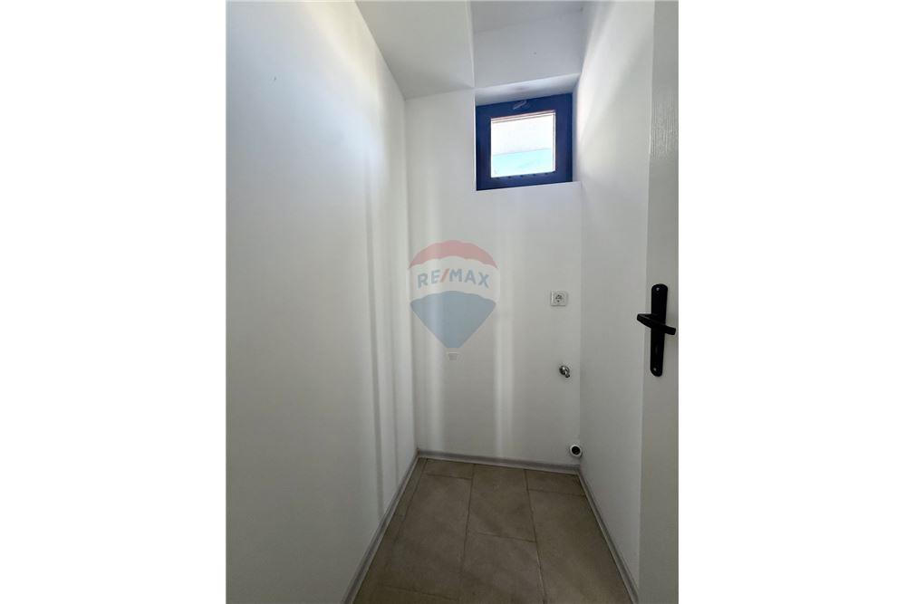 Вила - За продажба - гр. Балчик, Област Добрич, България - Мокро помещение/ етаж 1 - Перално помещение - 360321025-236