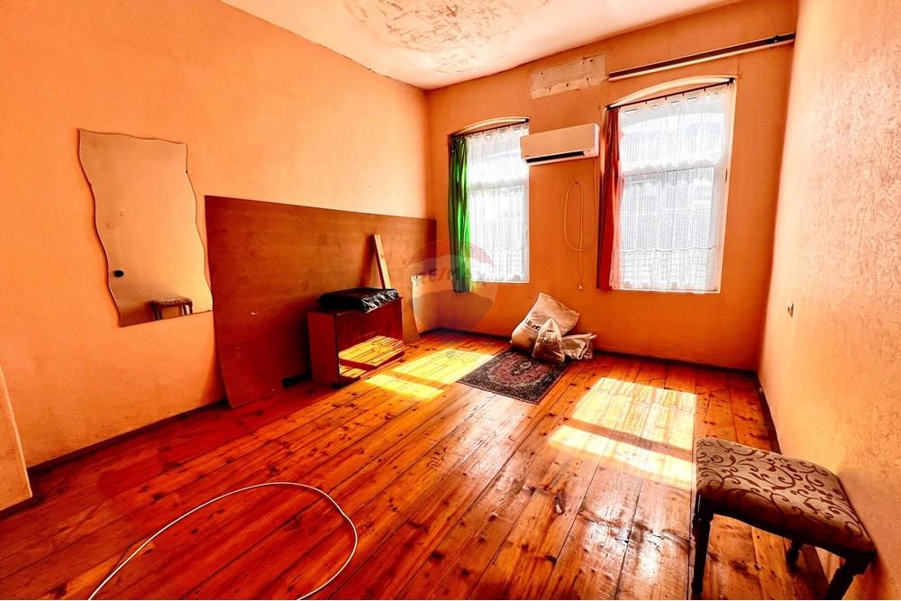 Градска къща - За продажба - гр. Габрово, Област Габрово, България - 20250428_123702942_iOS.jpg - 360431027-13