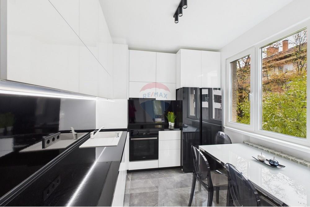 Апартамент - Под наем - гр. София, Област София град, България - 9.jpg - 360351006-52