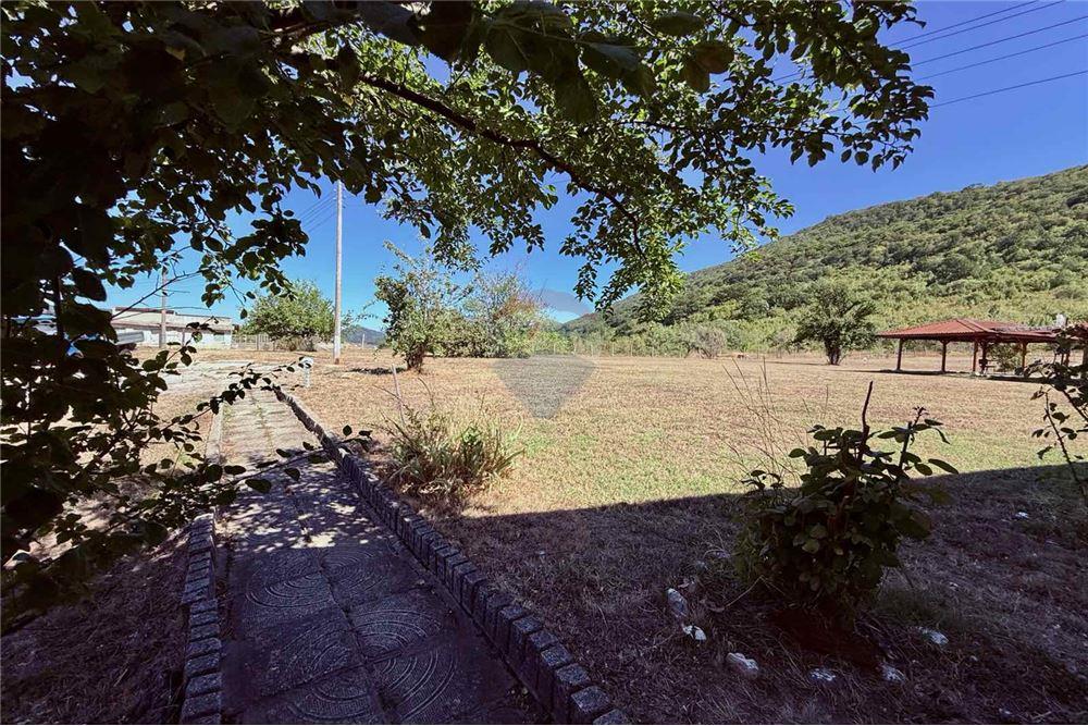 Имение - За продажба - с. Аспарухово, Област Варна, България - Дворно място - Двор - 360321025-228