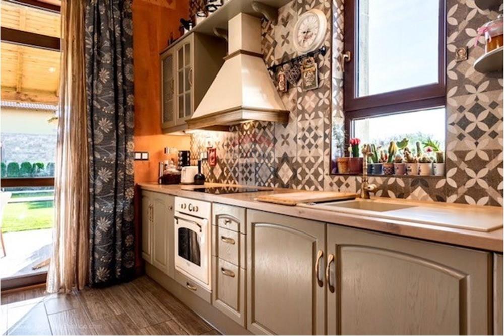 Селска къща - За продажба - с. Приселци, Област Варна, България - thumbnail_IMG_3367.jpg - 360481001-623