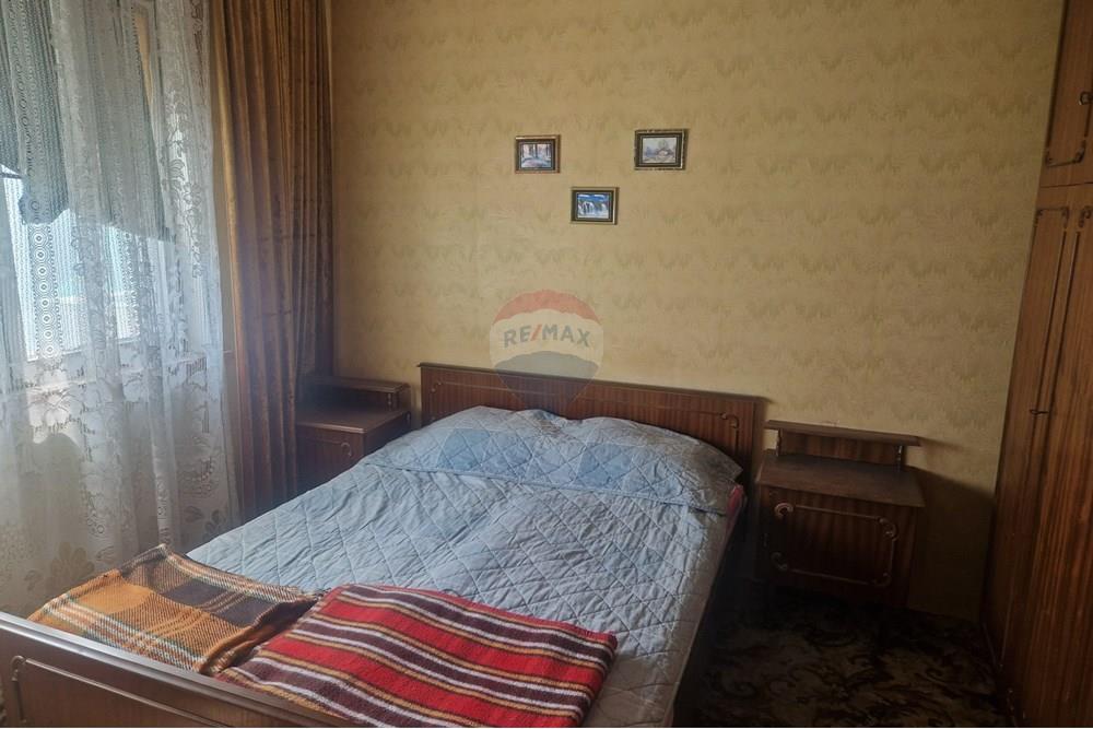 Condo/Apartment - For Rent/Lease - Varna, Varna, Bulgaria - 1000047045.jpg - 360531003-63