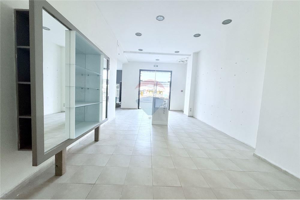 Търговски обект/Магазин - За продажба - к.к. Златни пясъци, Област Варна, България - 90 - 360321025-239