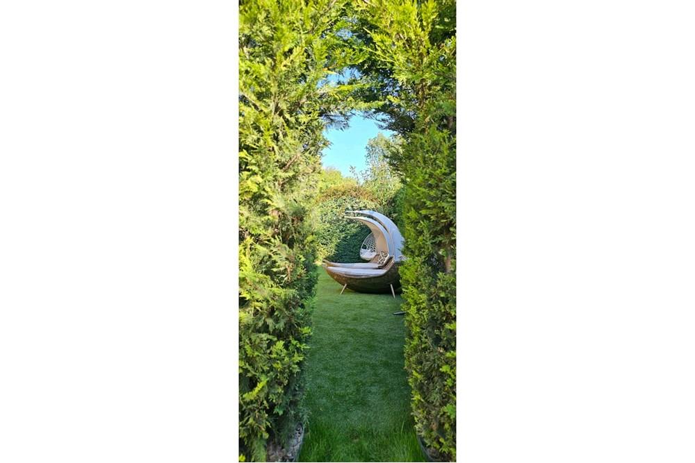 Вила - За продажба - гр. Балчик, Област Добрич, България - двор 1.jpg - Вътрешен двор - 360321028-120