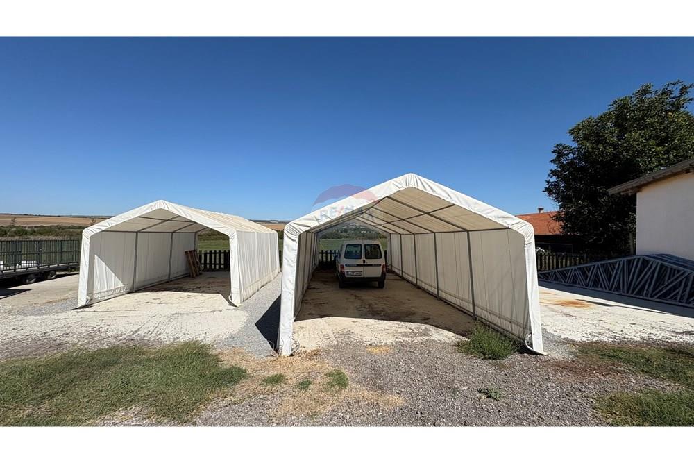 Земеделски имот - За продажба - с. Пробуда, Област Търговище, България - 1759472660726694.jpg - 360471029-9