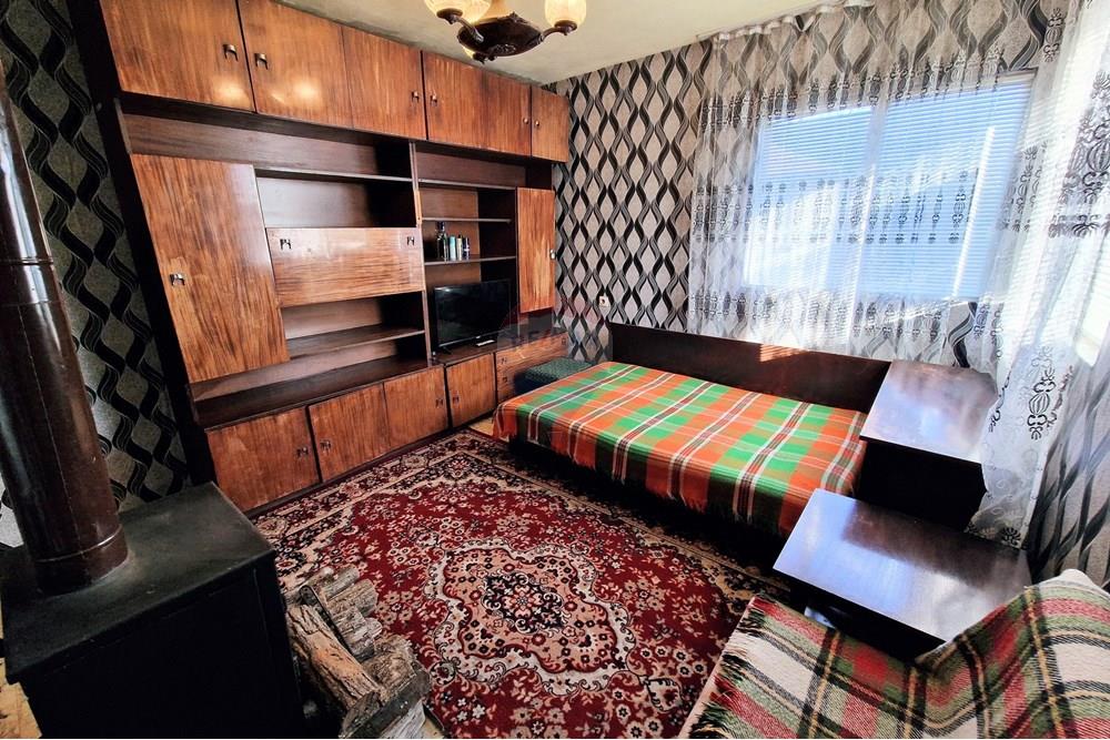 Селска къща - За продажба - гр. Сливо поле, Област Русе, България - 20251030_084407~2.jpg - 360451038-19