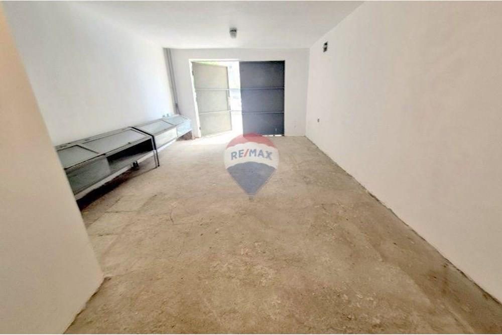 Склад - Под наем - гр. Варна, Област Варна, България - 4.jpg - 360511002-979