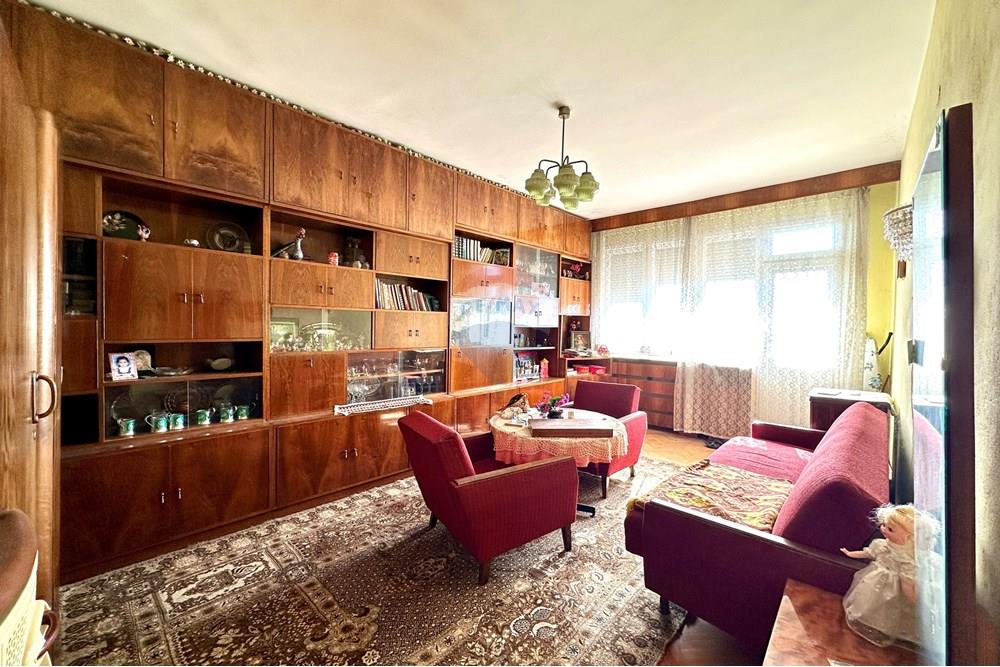 Апартамент - За продажба - гр. Велико Търново, Област Велико Търново, България - 20251103_093525418_iOS.jpg - 360431008-398