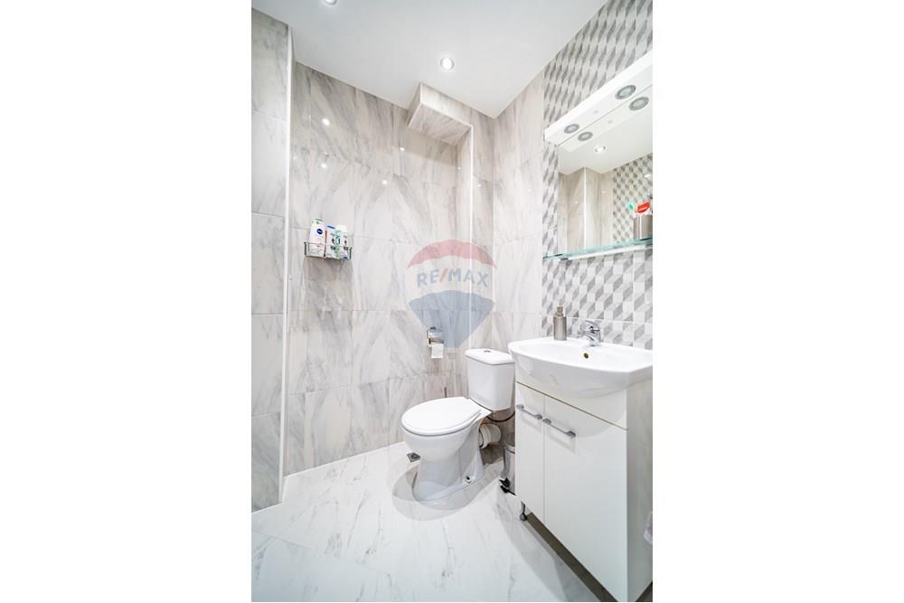 Апартамент - Под наем - гр. Варна, Област Варна, България - 1728911078521682.jpg - Баня - 360511004-163