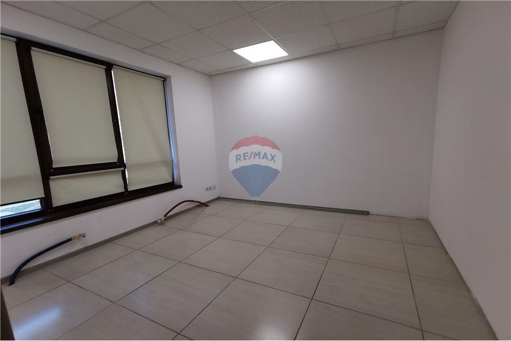 Офис - Под наем - гр. Варна, Област Варна, България - 12 - 360331006-230