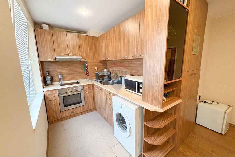 Апартамент - Под наем - гр. Варна, Област Варна, България - image00012.jpeg - Кухня - 360471029-7