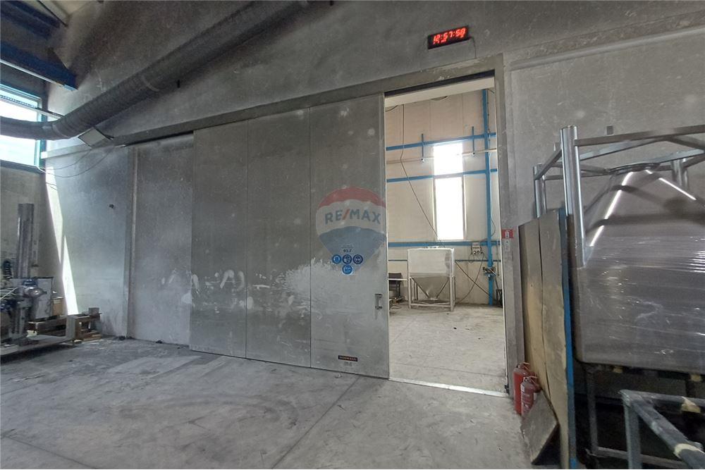 Индустриален имот - За продажба - гр. Куклен, Област Пловдив, България - 5 - 360261004-144