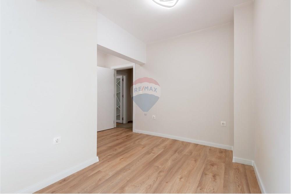 Апартамент - За продажба - гр. Варна, Област Варна, България - viber_изображение_2025-10-19_22-21-25-445.jpg - 360301018-160