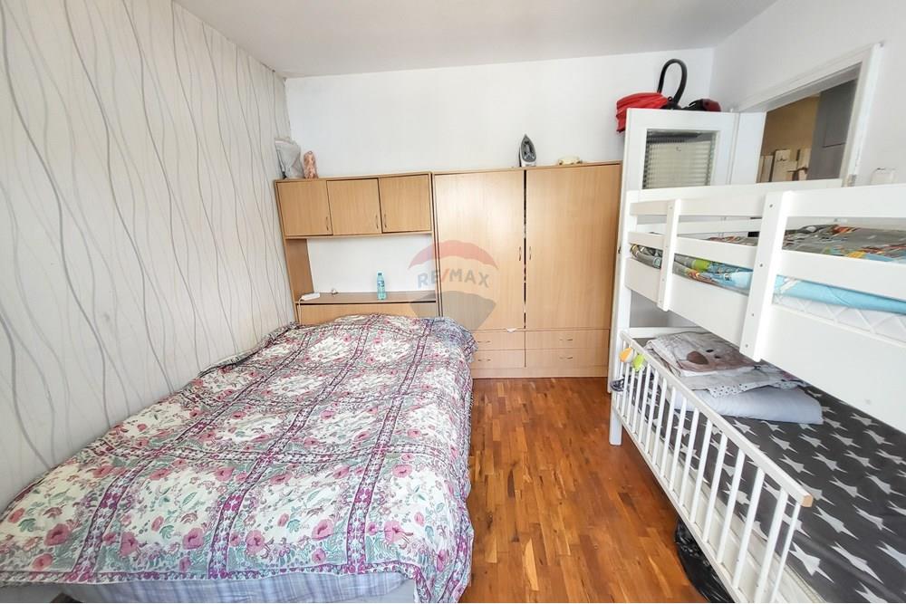 Апартамент - За продажба - гр. Варна, Област Варна, България - 20250820_144636.jpg - Спалня - 360471029-4