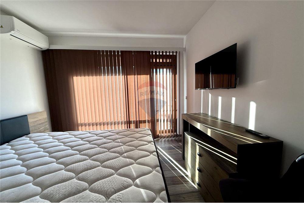 Апартамент - За продажба - гр. Балчик, Област Добрич, България - Втора спалня с излаз към открита обща тераса /запад/ - Спалня - 360321025-235