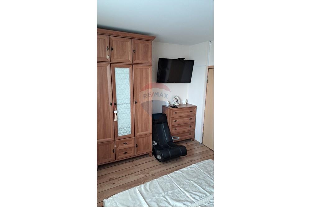 Апартамент - За продажба - гр. Варна, Област Варна, България - спалня 2.jpg - Родителска спалня - 360321028-113