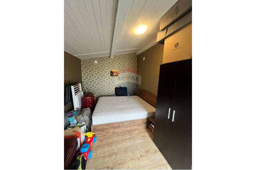 Градска къща - За продажба - гр. Варна, Област Варна, България - viber_image_2025-05-07_13-51-02-062.jpg - Спалня - 360391067-3