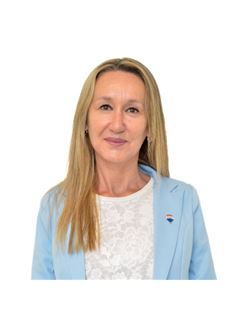 Anahi Del Milagro Prado - RE/MAX Ultra