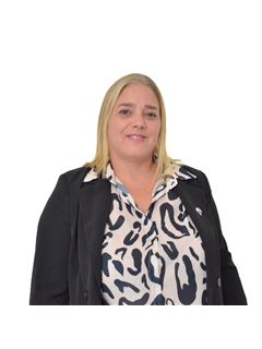 Natalia Bertella - RE/MAX Ultra