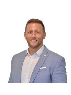 Tomas Cubas - RE/MAX Ultra