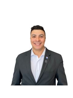 Maximiliano Cuello Nieto - RE/MAX Ultra