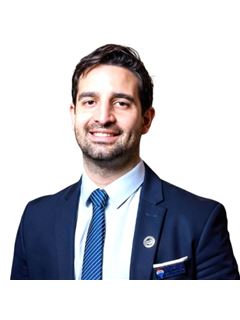 Flavio Acevedo Flavio Acevedo - RE/MAX Urbana