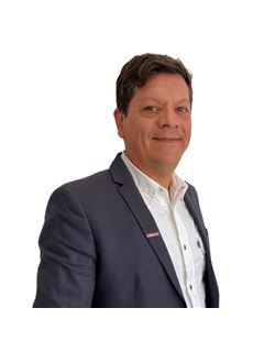 Camilo Gudiño - RE/MAX Ultra