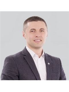 Narys - Dimitrian Mamaliga - RE/MAX Central