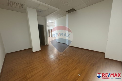 Commercial - Office - Holon, Israel - HE