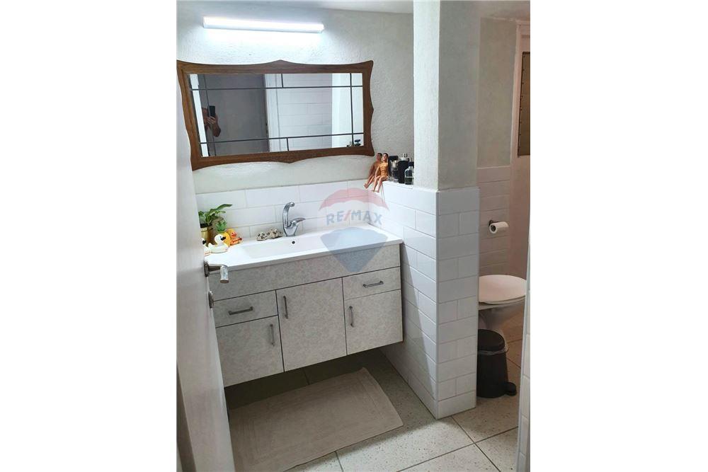 Residential - कोंडो/अपार्टमेंट - עפולה, ישראל - HE - 8 - 830541027-1244