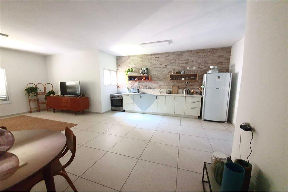 Residential - कोंडो/अपार्टमेंट - עפולה, ישראל - HE - 2 - 830541027-1244