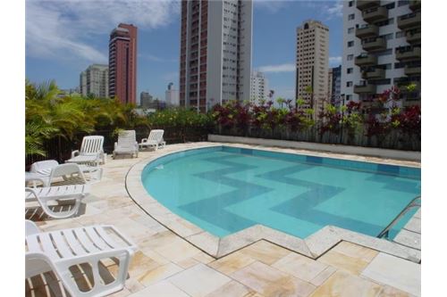 Condomínio Edifício Montparna, São Paulo, Brasil