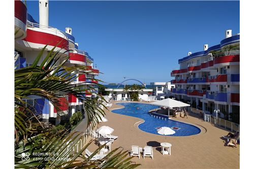 Condominio Ingleses Holiday