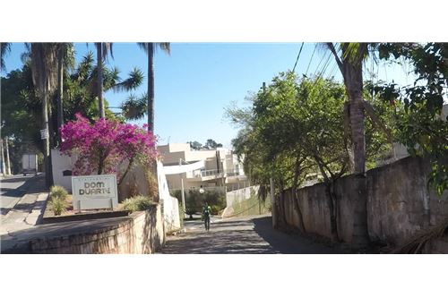 Condomínio Residencial Dom Duarte