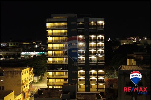 Condomínio Residencial Edifício Pireus