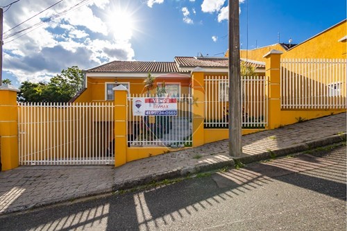 Venda-Casa-Rua Kuwait , 138  - Santo Inácio , Curitiba , Paraná , 82010720-560431025-1
