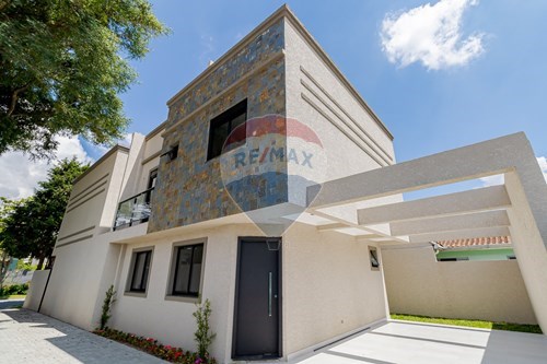 Venda-Sobrado-Rua Inocêncio Milani , 437  - Atacadão  - São Braz , Curitiba , Paraná , 82300620-560391003-186