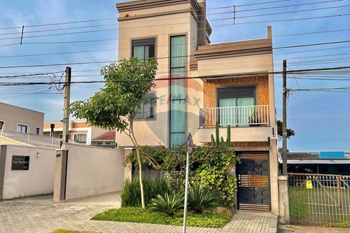 Venda-Casa-Rua Humberto Ciccarino , 707  - Boqueirão , Curitiba , Paraná , 81670-210-560321047-8