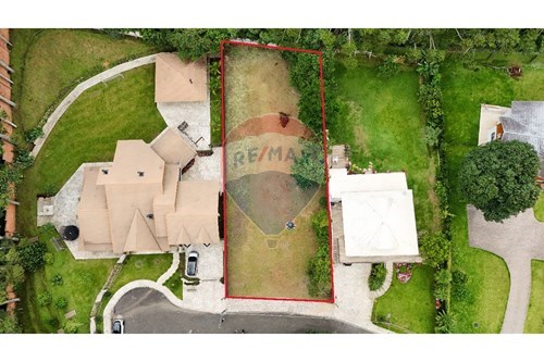 Venda-Terreno-Angelo Pianaro , 1940  - Butiatuvinha , Curitiba , Paraná , 82320-570-560411054-18