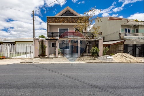 Venda-Sobrado-Rua Miguel Aiçar de Suss , 72  - Pinheirinho , Curitiba , Paraná , 81150-290-560351004-90