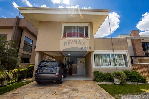 Venda-Sobrado-Avenida Pinevelle , 801  - Pineville , Pinhais , Paraná , 83325585-560411009-79