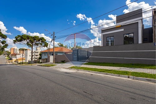 Venda-Sobrado-Rua Basilio Bacelar Filho , 729  - Tingui , Curitiba , Paraná , 82620250-560341193-17