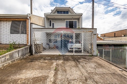 Venda-Triplex-R. Marabu , 298  - Gralha Azul , Fazenda Rio Grande , Paraná , 83824-438-560441026-15